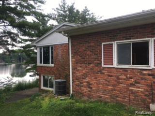 5311 DANIEL Drive, Brighton, MI 48114 — Photo 2