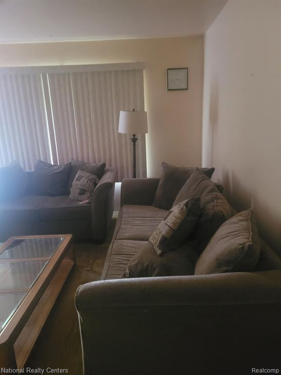 9239 PANAMA Avenue, Ypsilanti, MI 48198 — Photo 9