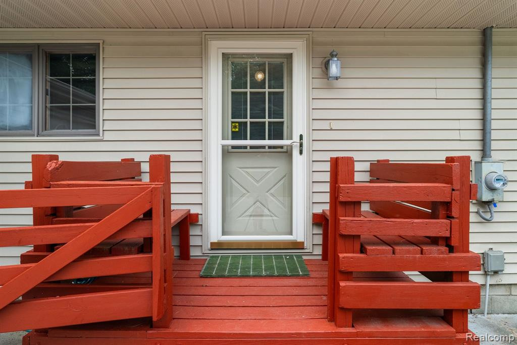 7616 CRIBBINS Road, MI 48032 — Photo 10