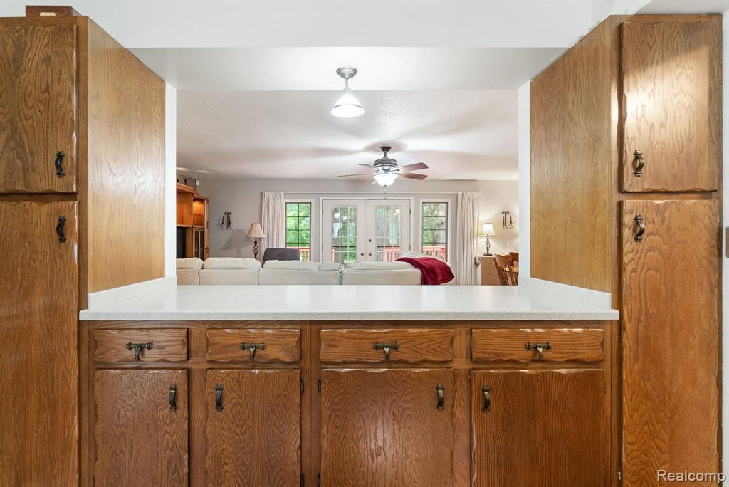 7616 CRIBBINS Road, MI 48032 — Photo 16