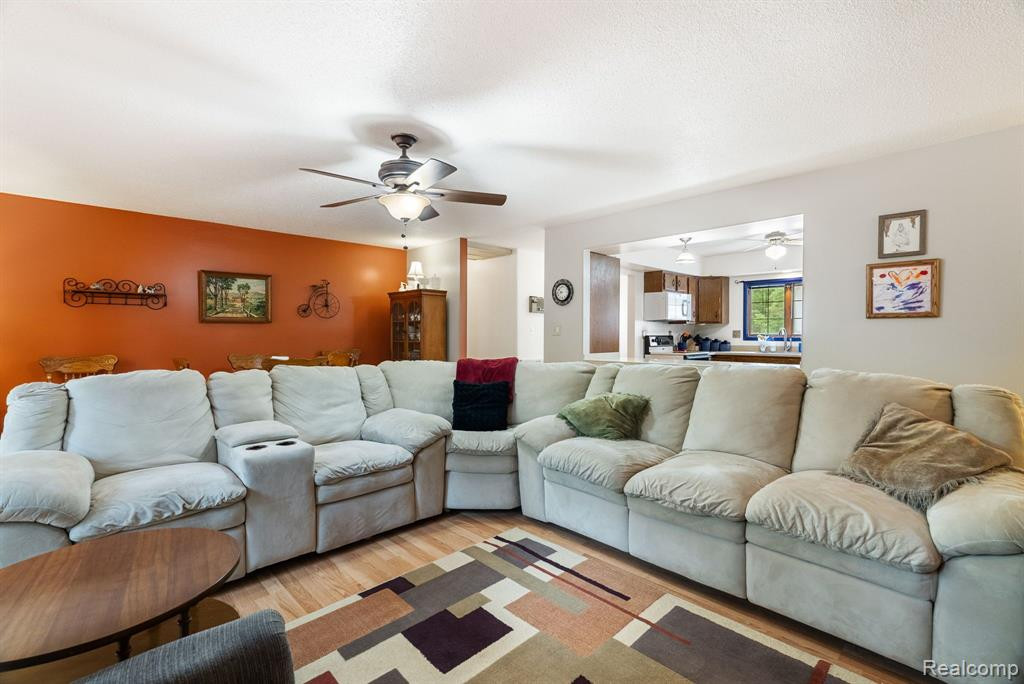 7616 CRIBBINS Road, MI 48032 — Photo 20