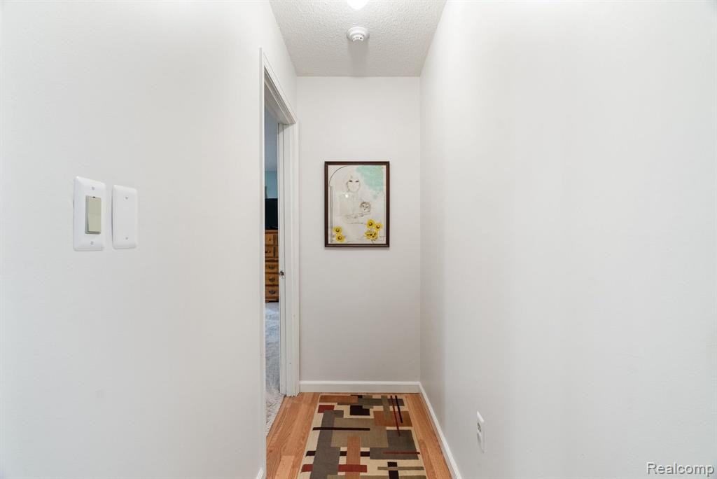 7616 CRIBBINS Road, MI 48032 — Photo 23