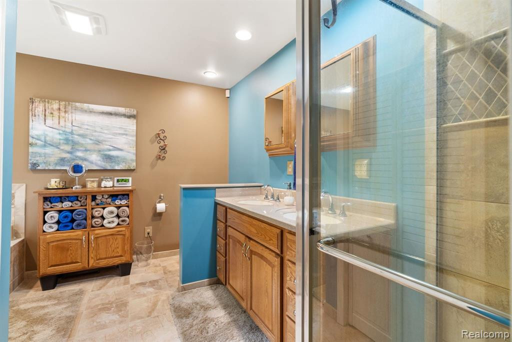 7616 CRIBBINS Road, MI 48032 — Photo 27