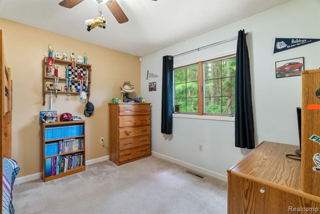 7616 CRIBBINS Road, MI 48032 — Photo 35