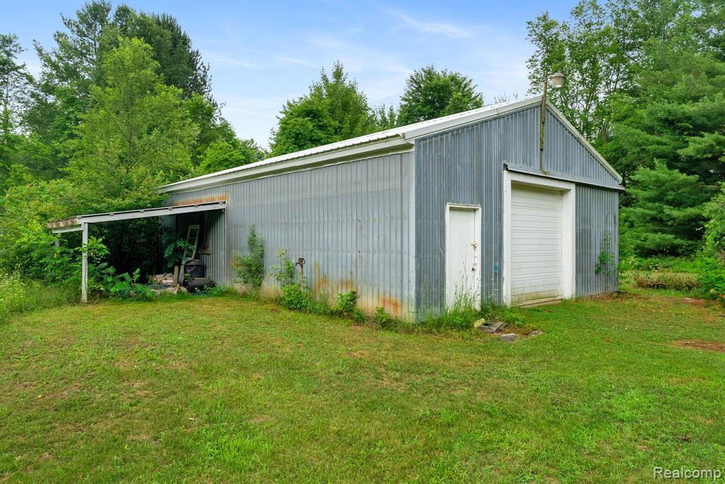 7616 CRIBBINS Road, MI 48032 — Photo 46
