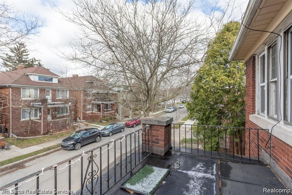 872 BEACONSFIELD #1N Avenue, Grosse Pointe Park, MI 48230 — Photo 9