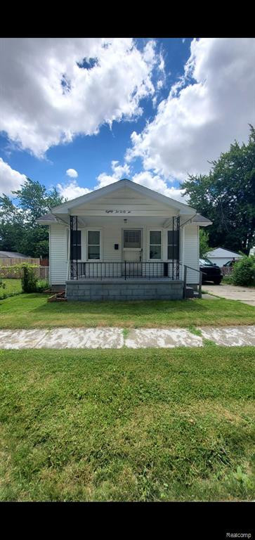 8242 MAXWELL Avenue, Warren, MI 48089 — front exterior