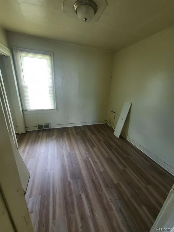 8242 MAXWELL Avenue, Warren, MI 48089 — Photo 14