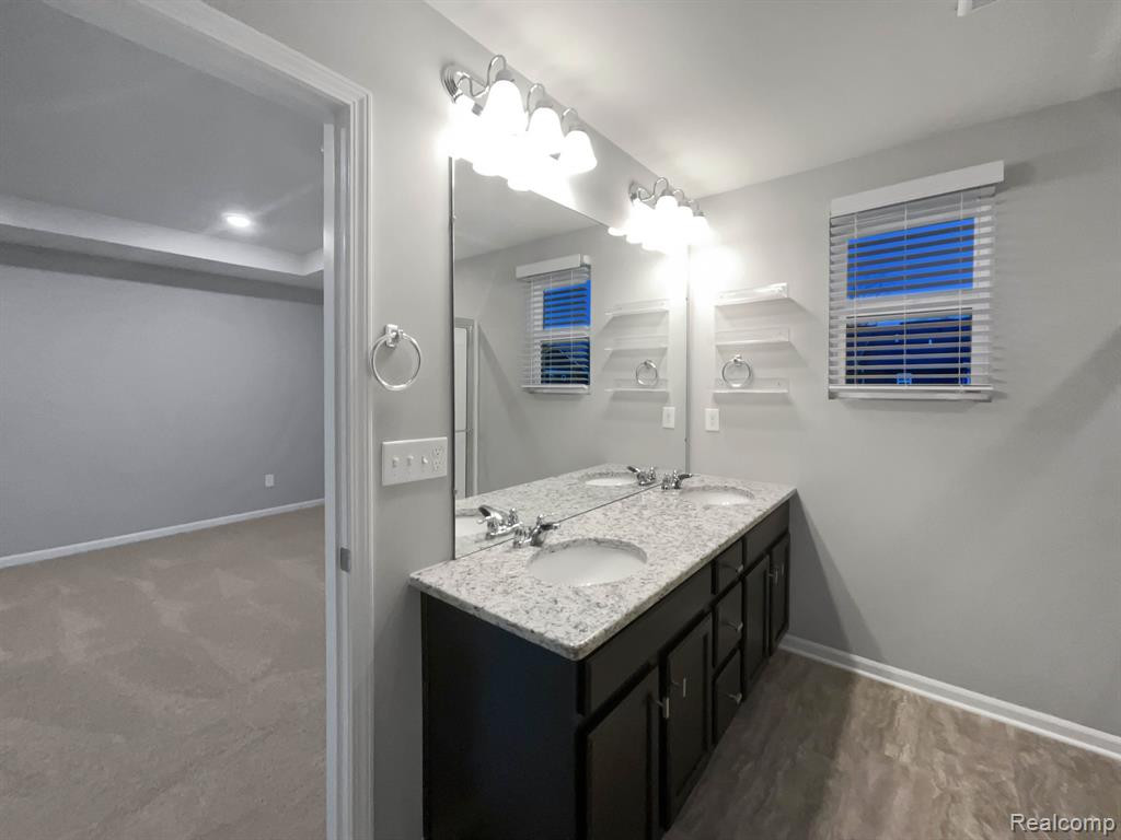 4896 BROOMFIELD Way, Lake Orion, MI — Photo 11
