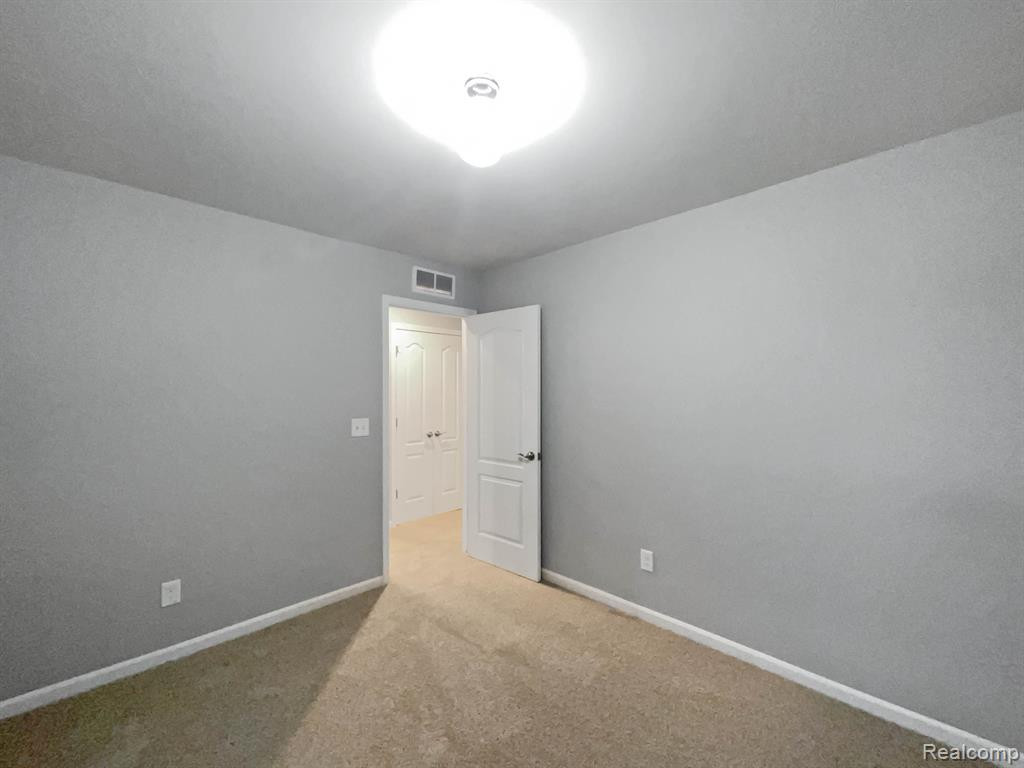 4896 BROOMFIELD Way, Lake Orion, MI — Photo 14