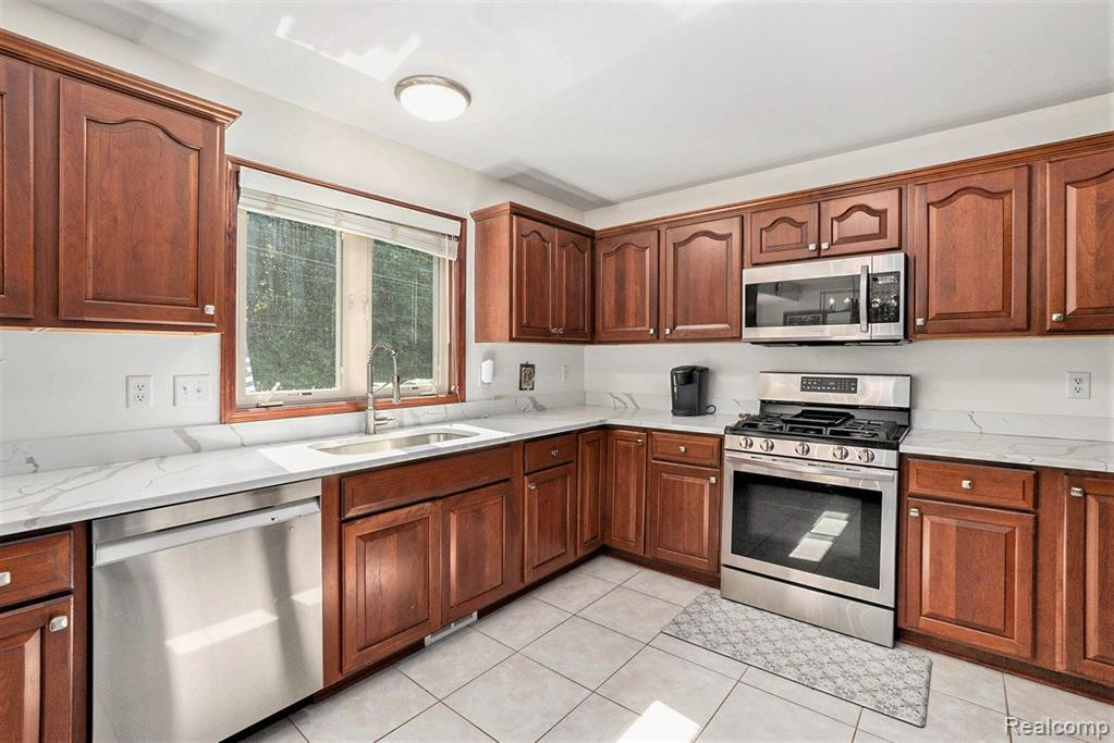 49344 MONTE Road, Chesterfield, MI 48047 — Photo 6