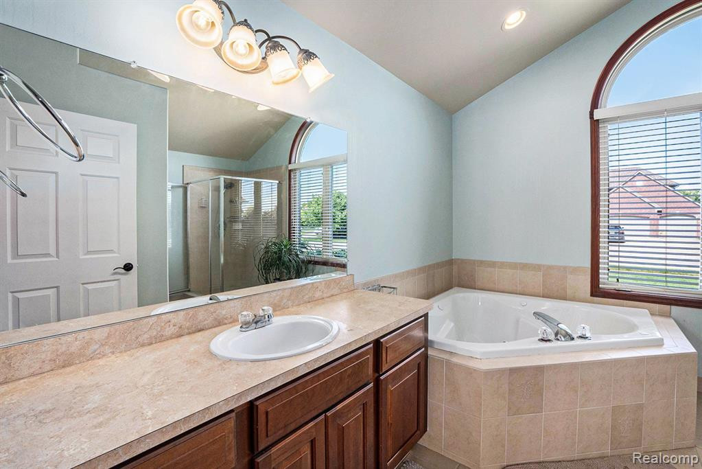 49344 MONTE Road, Chesterfield, MI 48047 — Photo 11