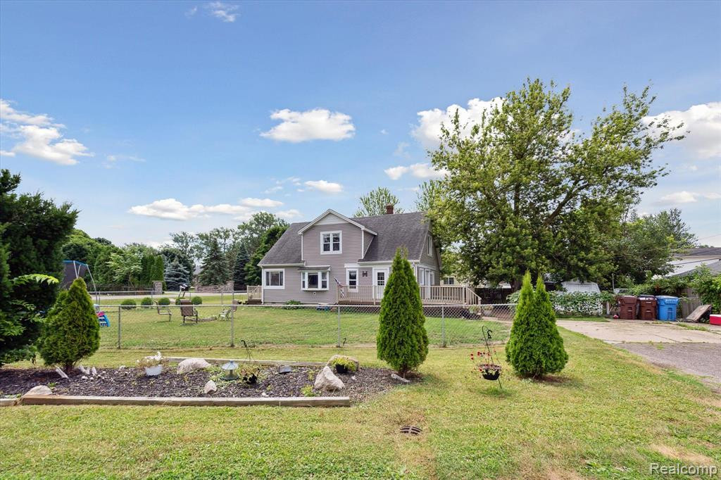 4357 Dewey Road, Newport, MI 48166 — Photo 3