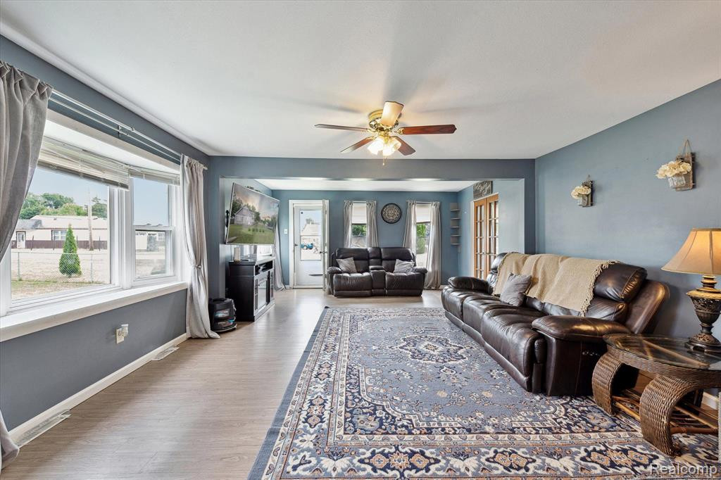 4357 Dewey Road, Newport, MI 48166 — Photo 12