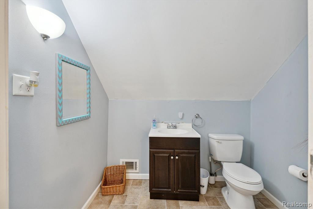 4357 Dewey Road, Newport, MI 48166 — Photo 33