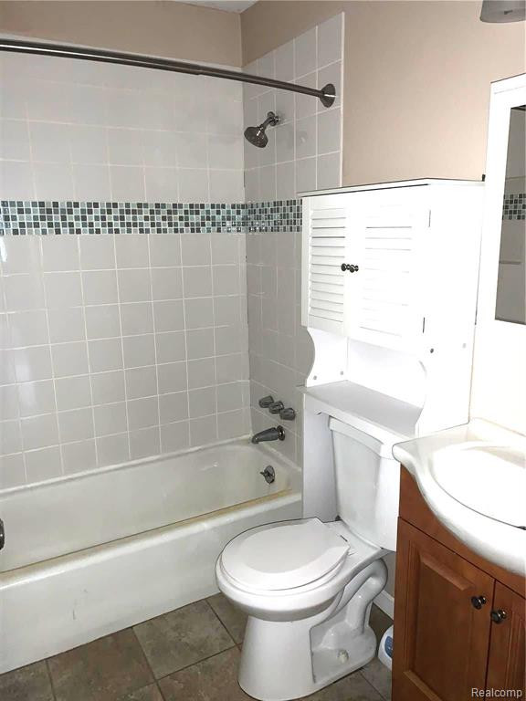 4507 WOODLAND Avenue, Royal Oak, MI 48073 — Photo 6