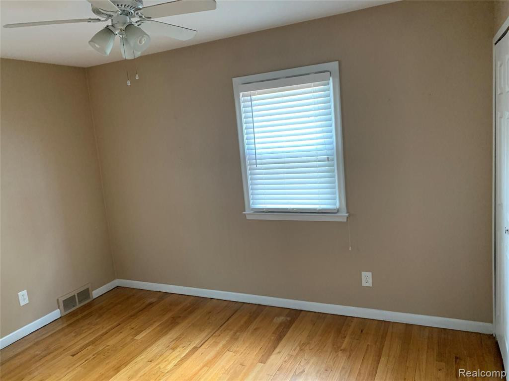 4507 WOODLAND Avenue, Royal Oak, MI 48073 — Photo 7