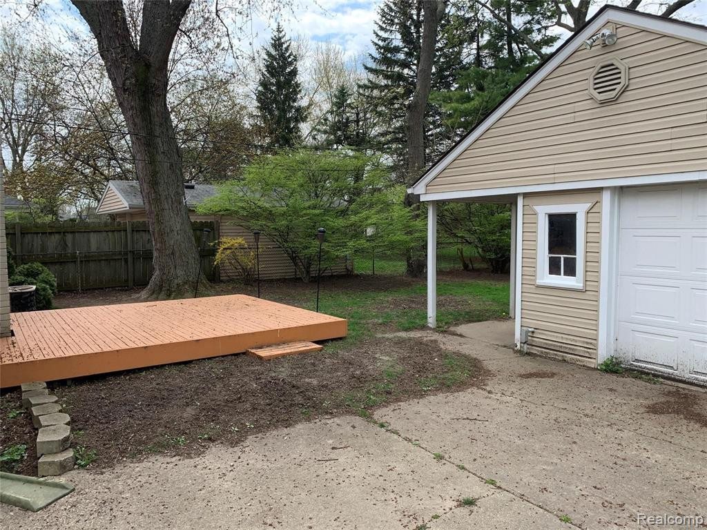 4507 WOODLAND Avenue, Royal Oak, MI 48073 — Photo 12