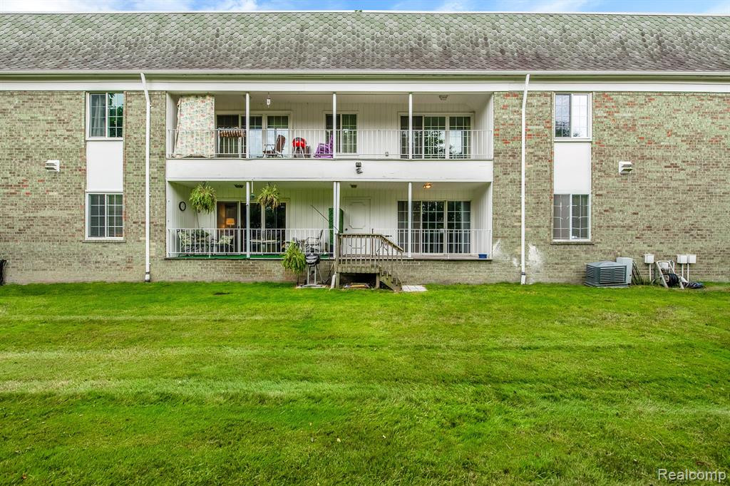 42160 WOODWARD Avenue, 61, Bloomfield Hills, MI 48304 — Photo 18