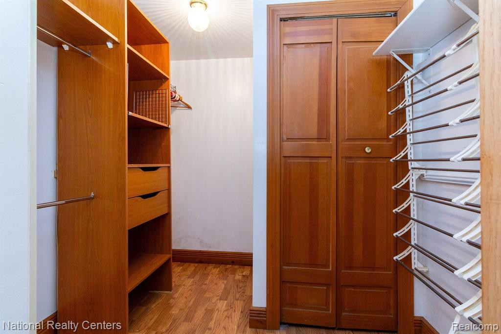 8980 PLEASANTVIEW, Northville, MI 48168 — Photo 49