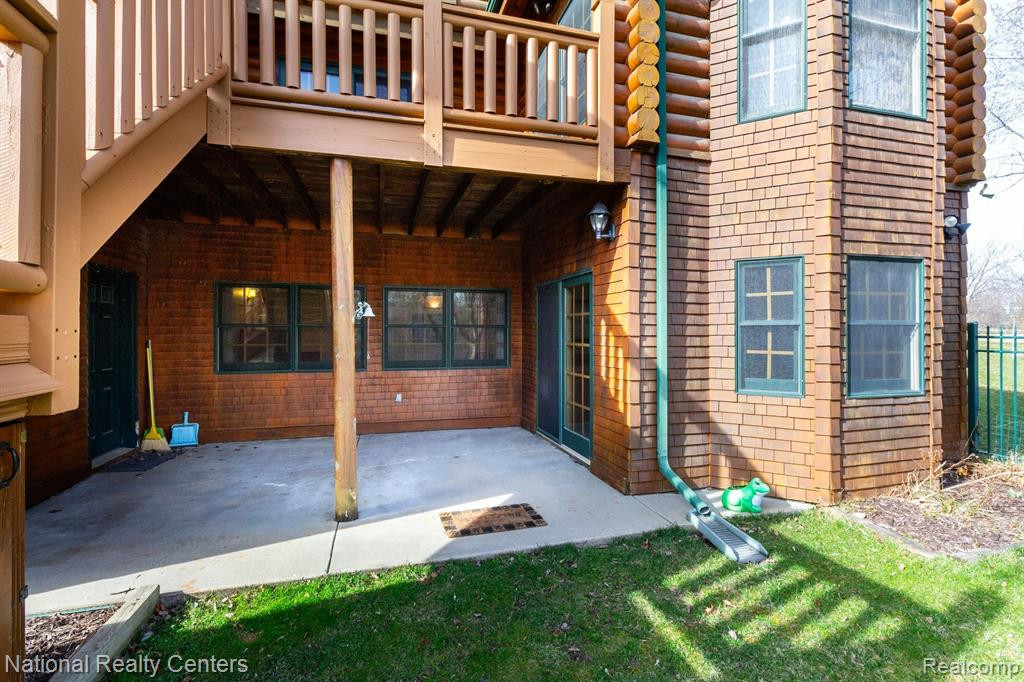 8980 PLEASANTVIEW, Northville, MI 48168 — Photo 59