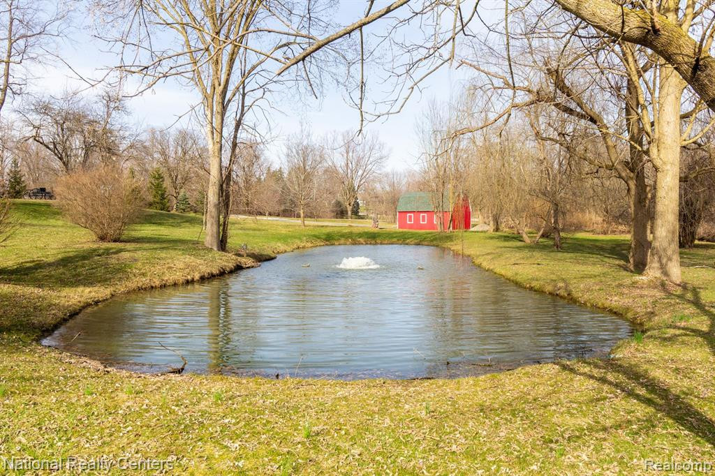 8980 PLEASANTVIEW, Northville, MI 48168 — Photo 65