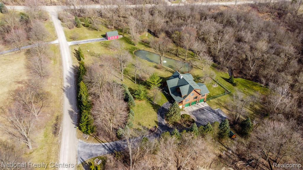 8980 PLEASANTVIEW, Northville, MI 48168 — Photo 71