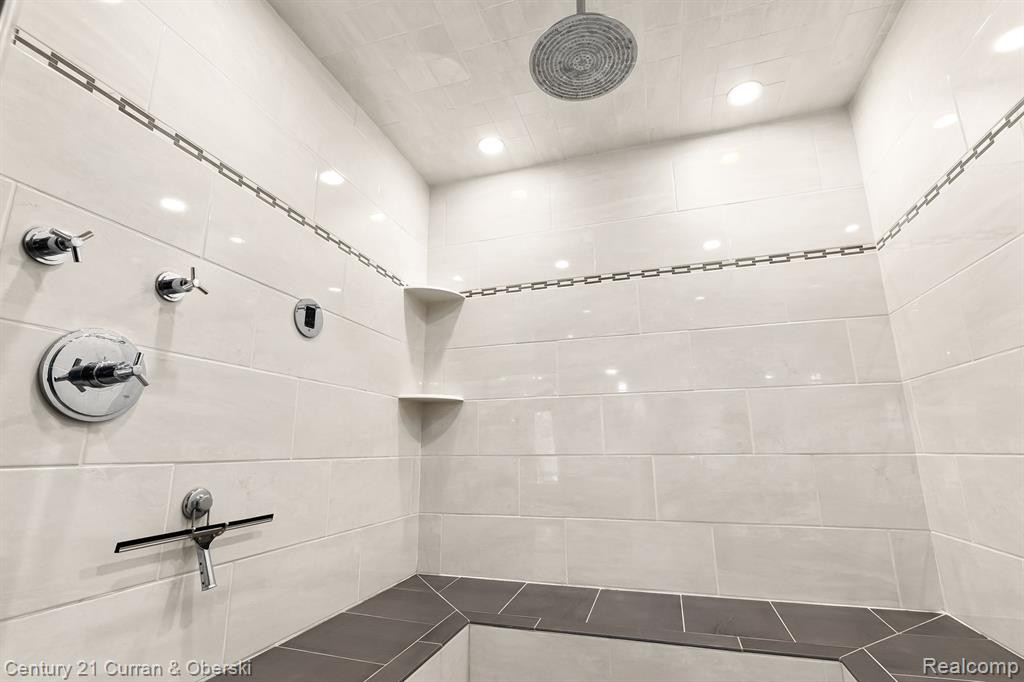 50872 NORTHSTAR Way, Northville, MI 48168 — Photo 62