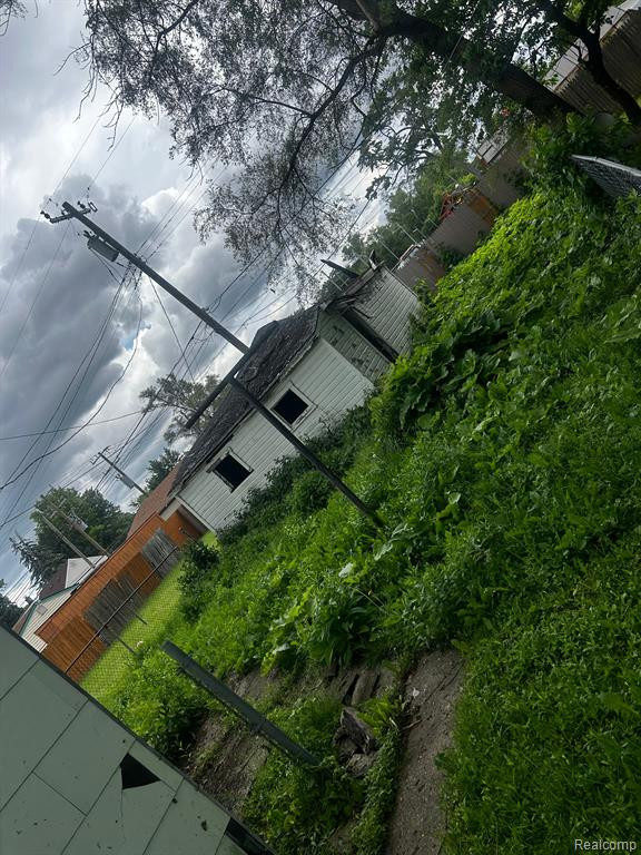 6534 AUBURN Street, Detroit, MI 48228 — Photo 3
