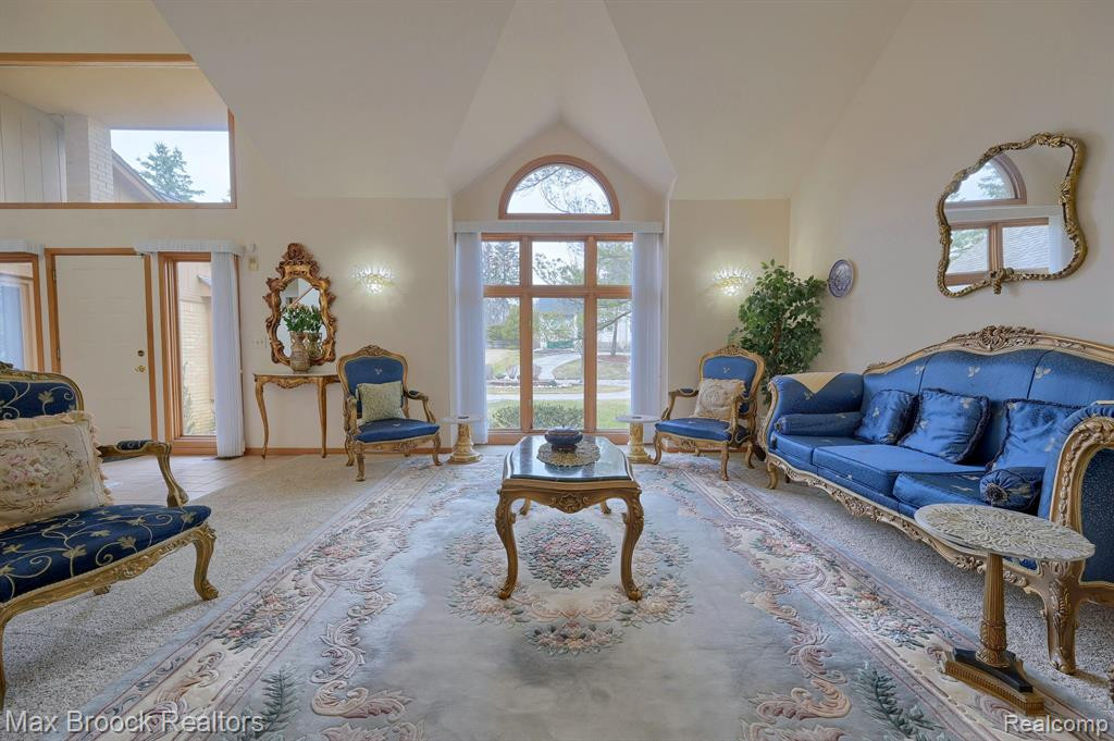5269 POND BLUFF Drive, West Bloomfield, MI 48323 — Photo 7