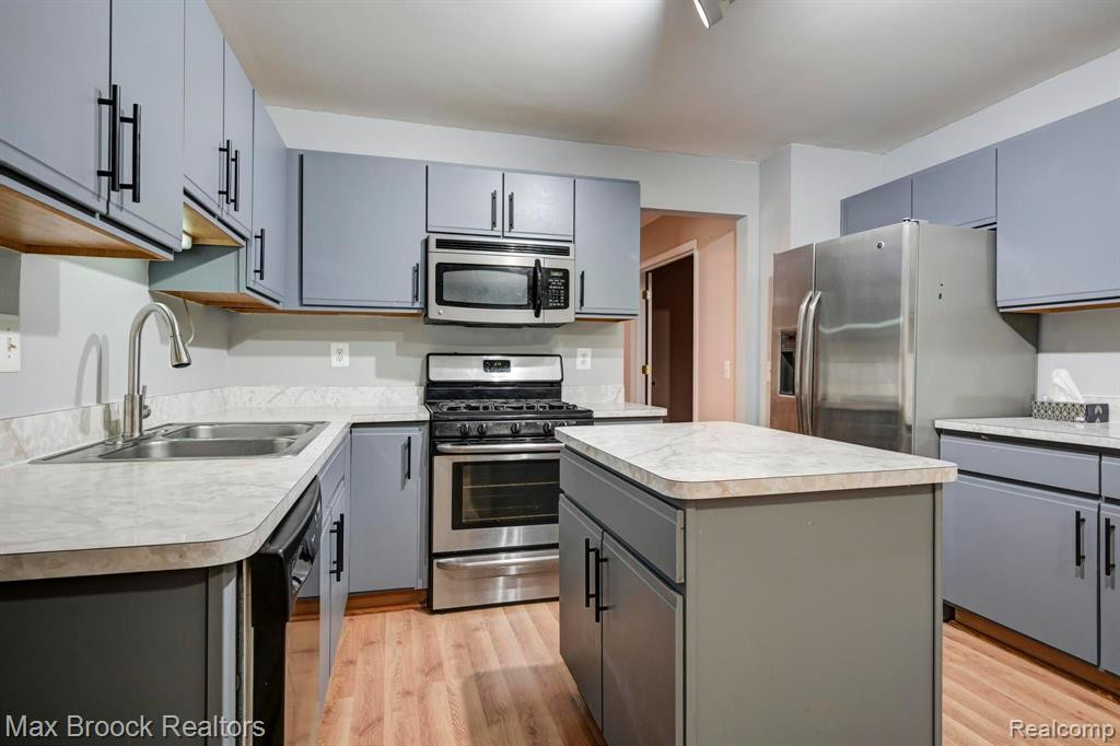 6060 COLORADO Street, Romulus, MI 48174 — Photo 15