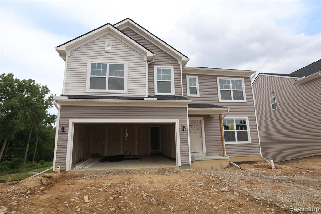 530 LAKE VILLAGE Avenue, Waterford, MI 48328 — Photo 2