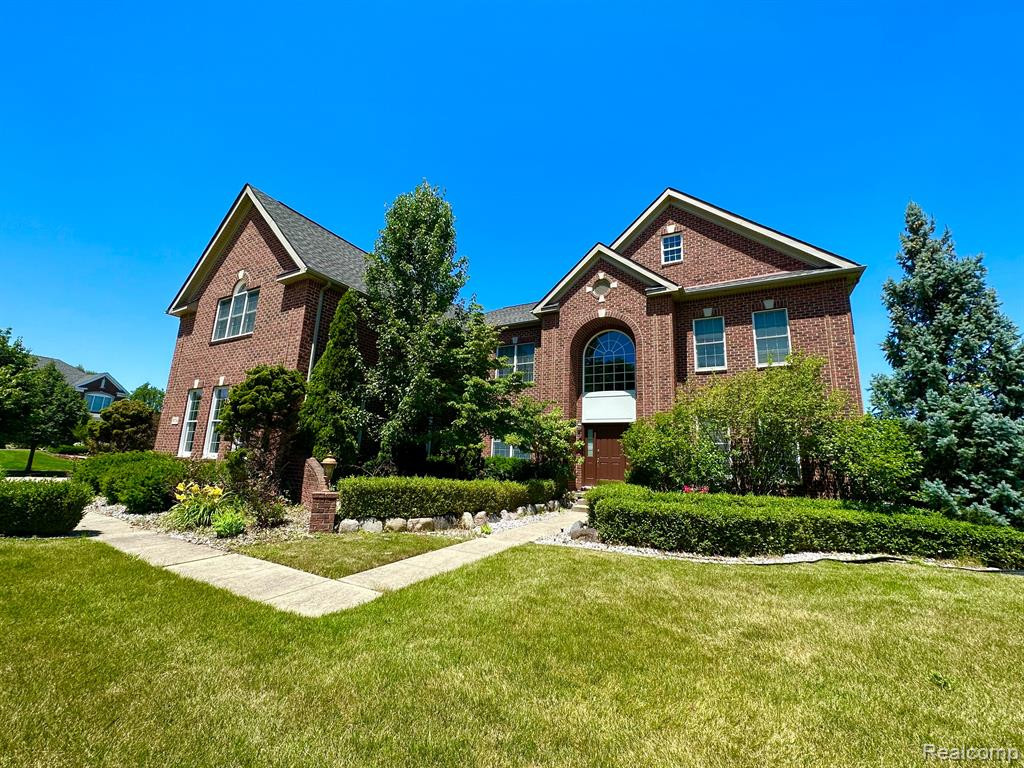 50734 CHESAPEAKE Drive, Novi, MI — Photo 3