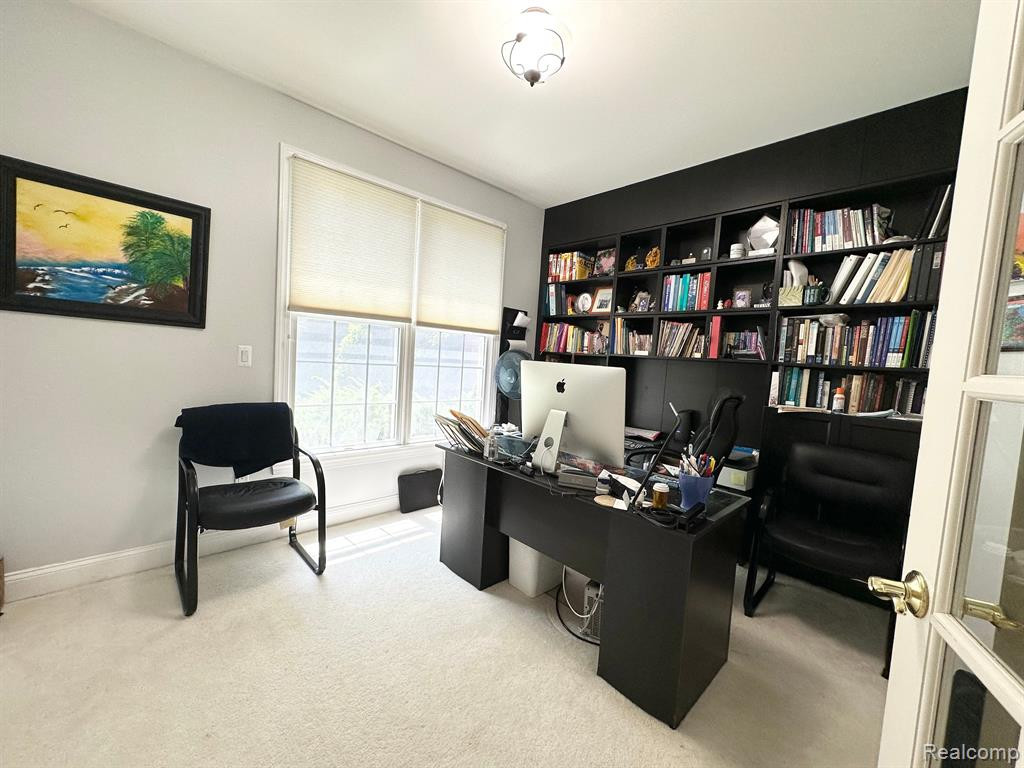 50734 CHESAPEAKE Drive, Novi, MI — Photo 10