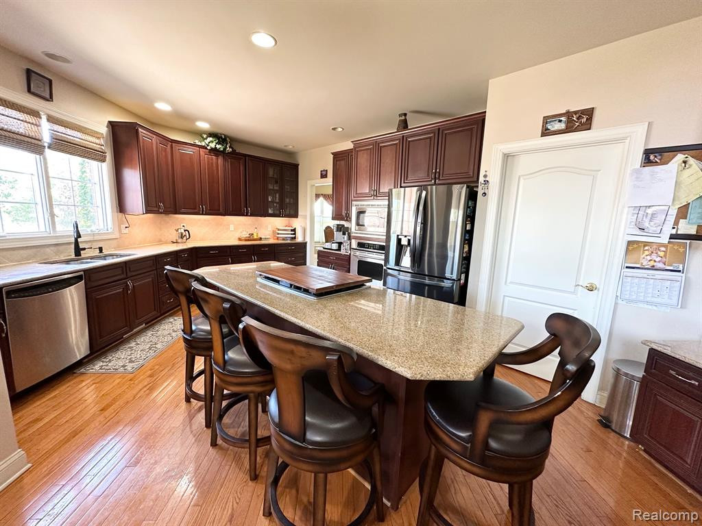 50734 CHESAPEAKE Drive, Novi, MI — Photo 15