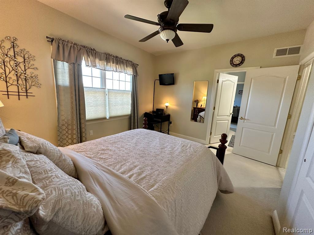 50734 CHESAPEAKE Drive, Novi, MI — Photo 45