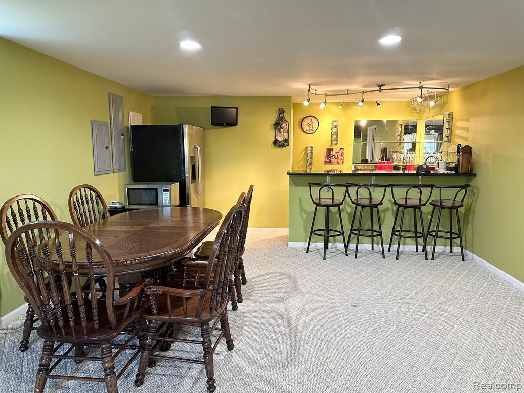 50734 CHESAPEAKE Drive, Novi, MI — Photo 56