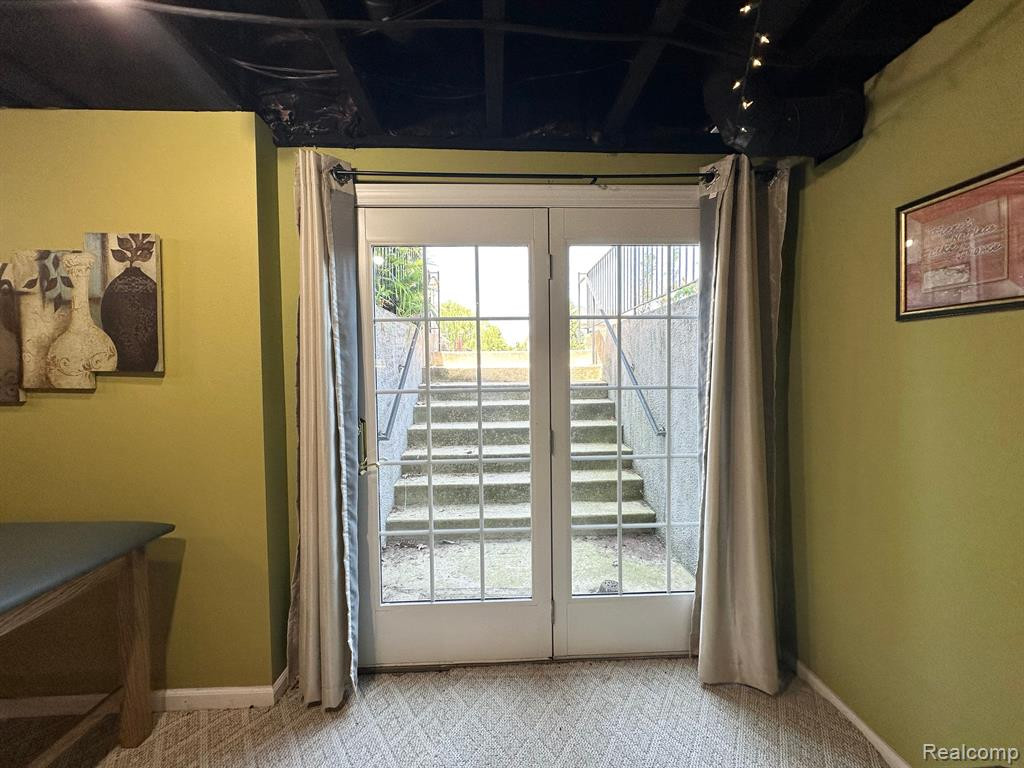 50734 CHESAPEAKE Drive, Novi, MI — Photo 66