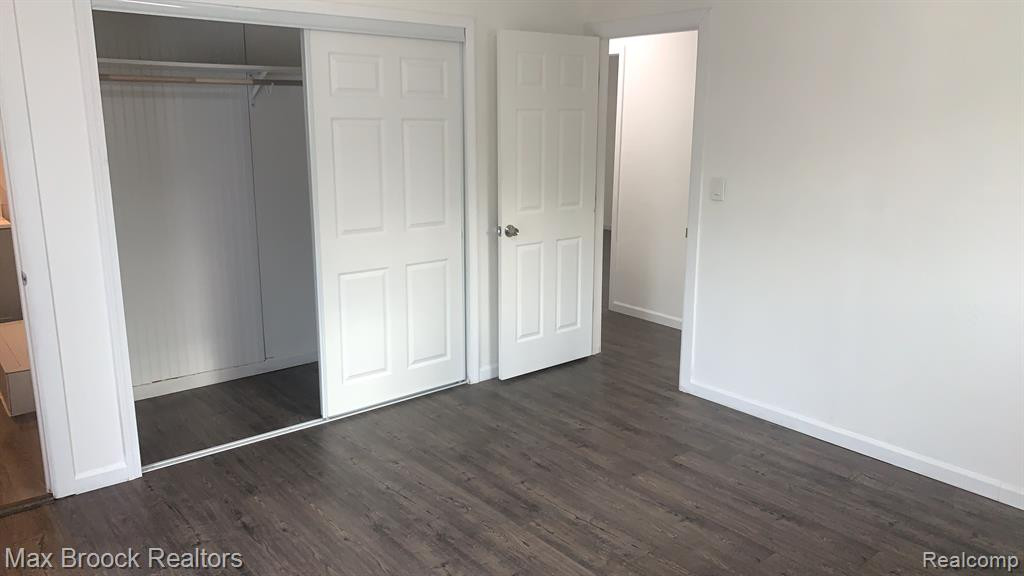 5444 HEARST Road, Shelby Twp, MI 48317 — Photo 13