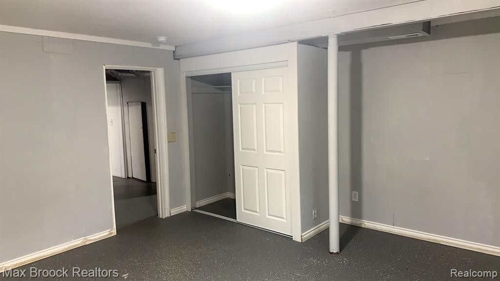 5444 HEARST Road, Shelby Twp, MI 48317 — Photo 16