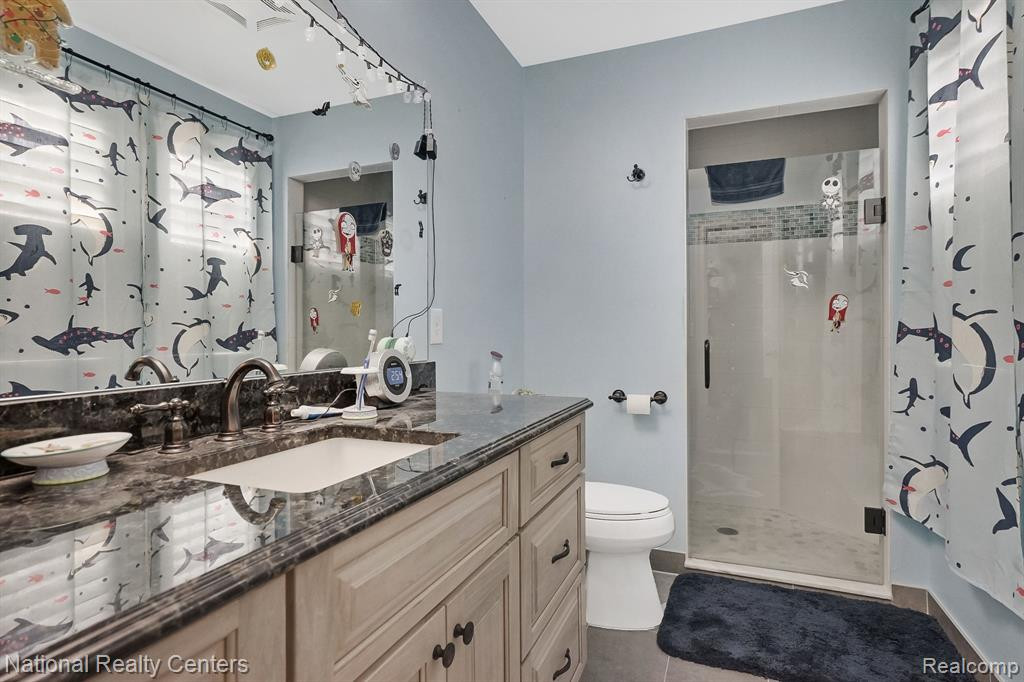 10438 STONEY POINT Drive, South Lyon, MI 48178 — Photo 22