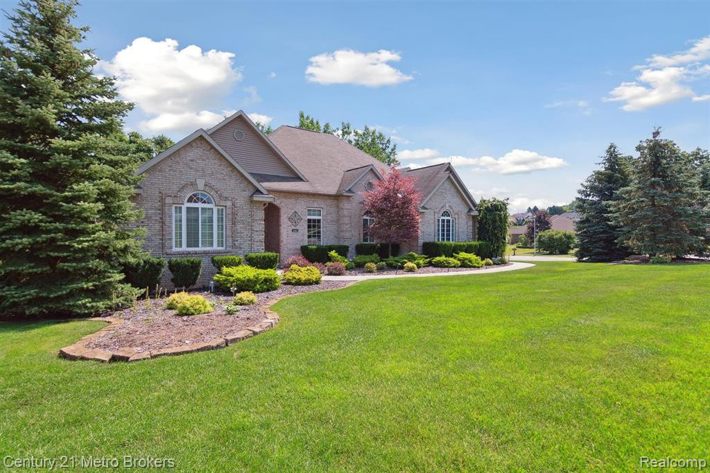 4314 OAK TREE Trail, Fenton, MI 48430 — Photo 3