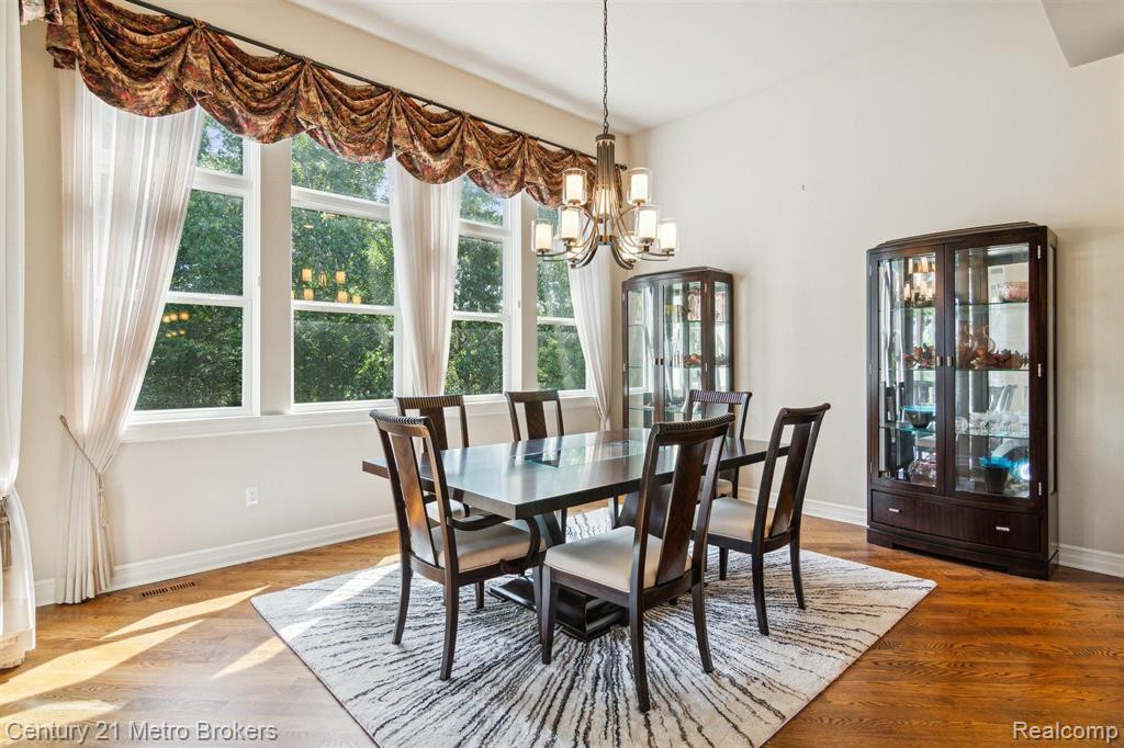 4314 OAK TREE Trail, Fenton, MI 48430 — Photo 16