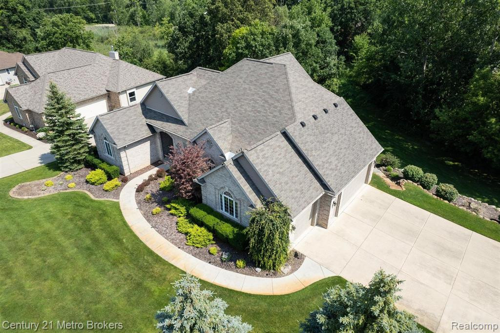 4314 OAK TREE Trail, Fenton, MI 48430 — Photo 42