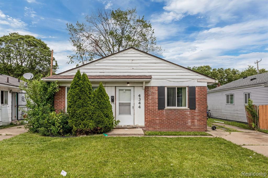 4344 Springle Street, Detroit, MI 48215 — front exterior
