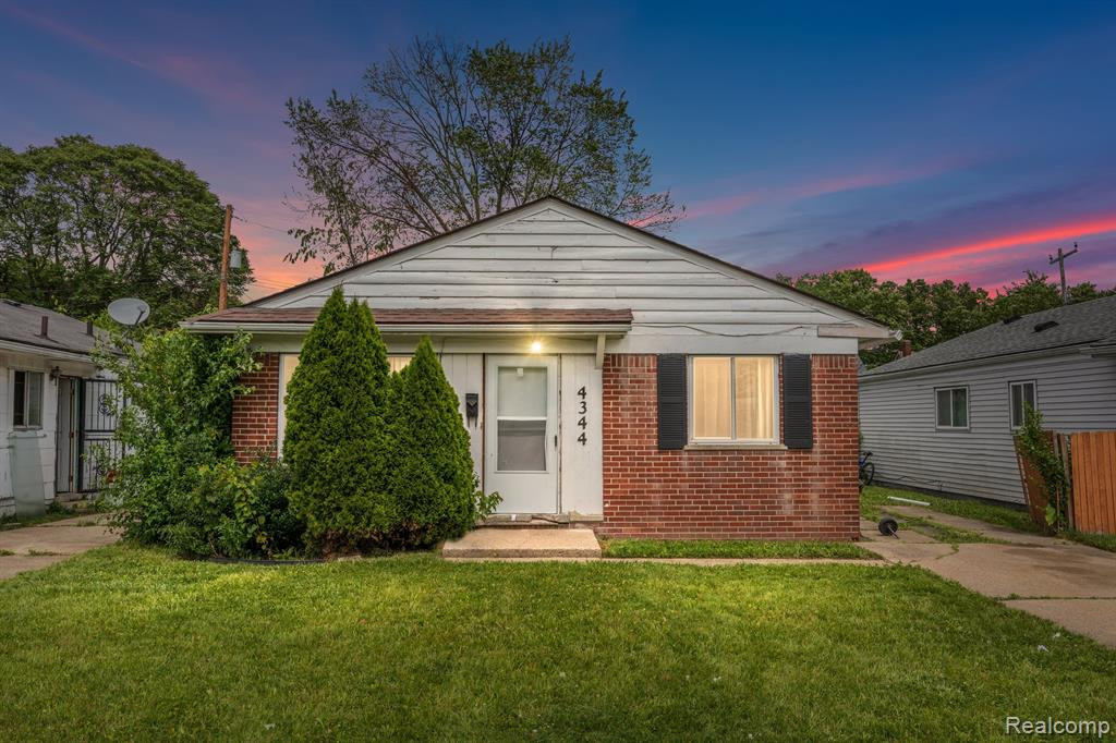 4344 Springle Street, Detroit, MI 48215 — Photo 2