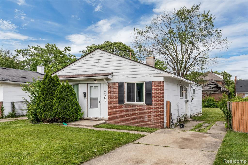 4344 Springle Street, Detroit, MI 48215 — Photo 3