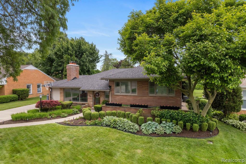 95 CRESTWOOD Drive, Grosse Pointe Shores, MI 48236 — Photo 3