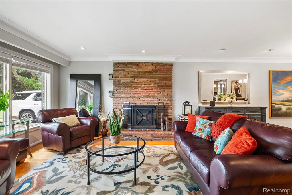 95 CRESTWOOD Drive, Grosse Pointe Shores, MI 48236 — Photo 15