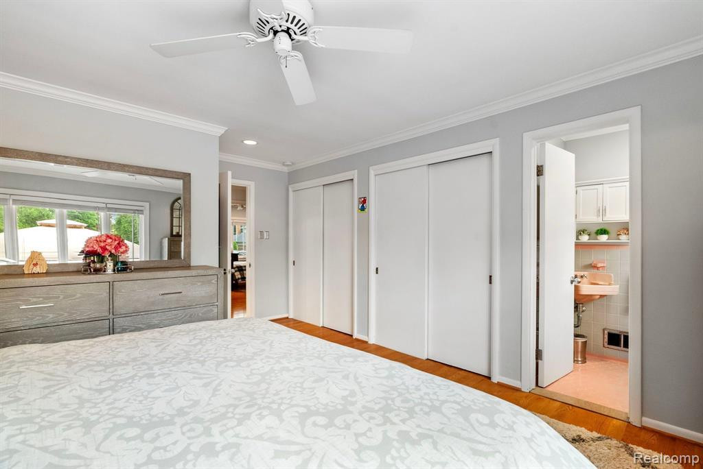 95 CRESTWOOD Drive, Grosse Pointe Shores, MI 48236 — Photo 38
